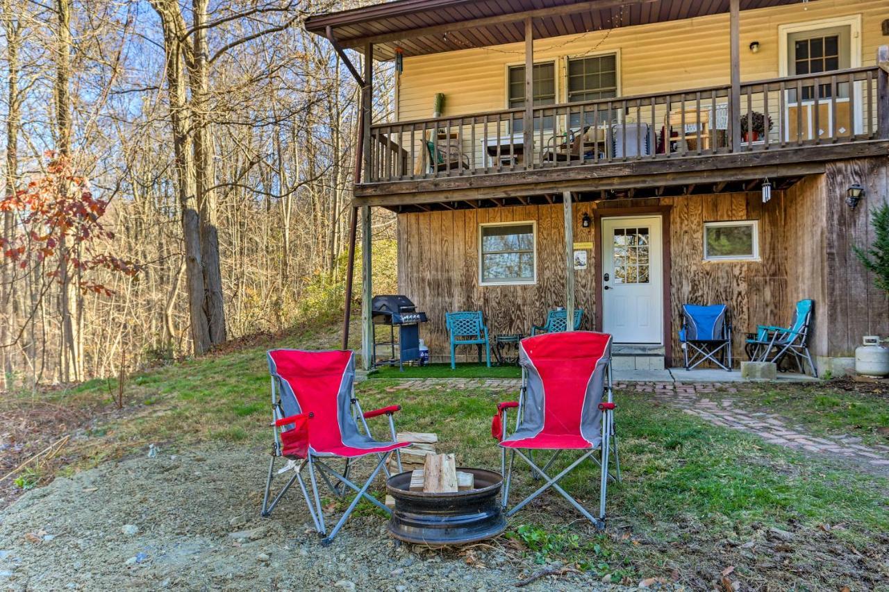 Charming Beacon Apt With Fire Pit Near Hiking! Buitenkant foto